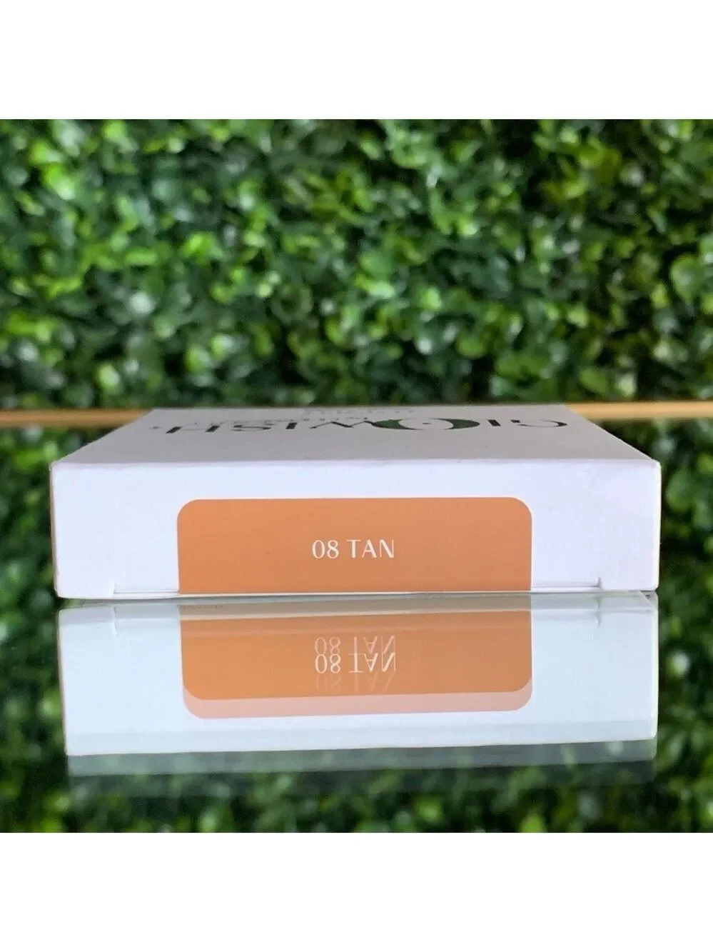 Huda TAN 08 GloWish Luminous Pressed Powder | NEW | Tan 8 | Full Size | BNIB NIB